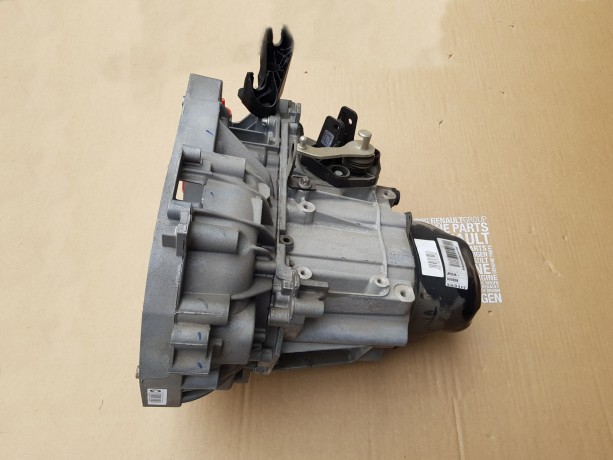 Механическая коробка переключения передач (МКПП 5-ст.) Renault JR5-514, двигатель К4М  1.6 16V, новая, оригинал 320106193R 8200934990 купить недорого с доставкой в Боровичи
